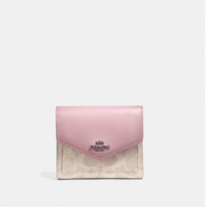 NWT Coach wallet - logo and light pink